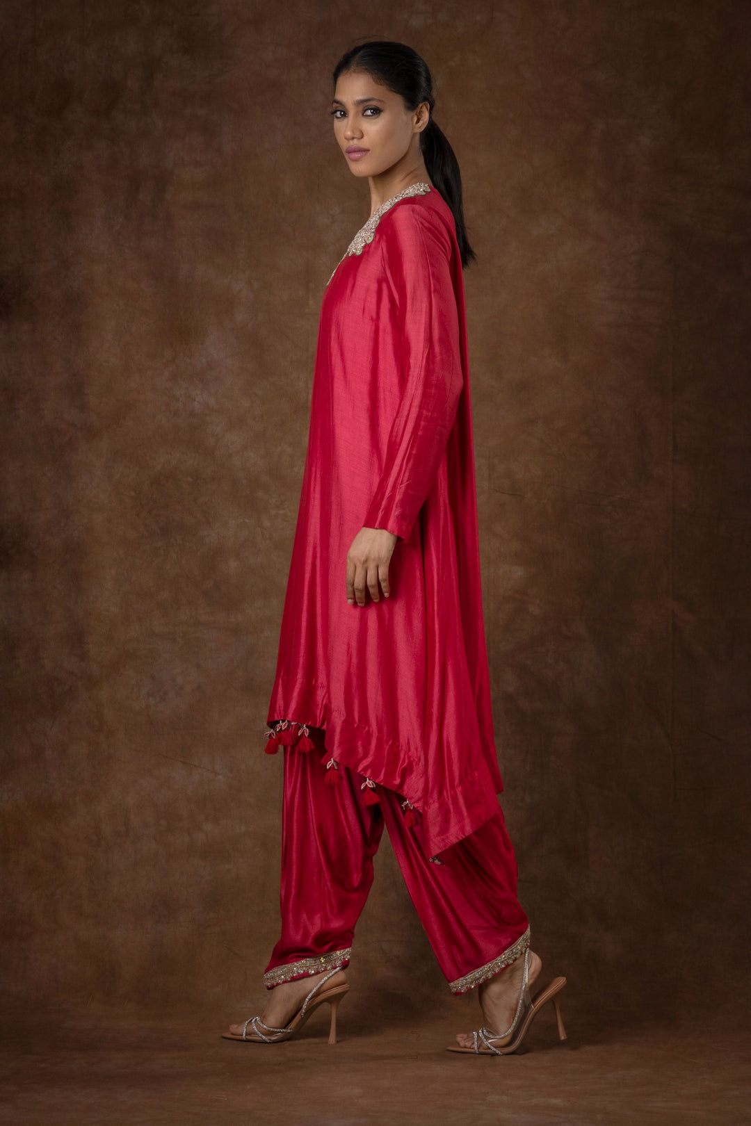 Laali Kurta & Salwar Set