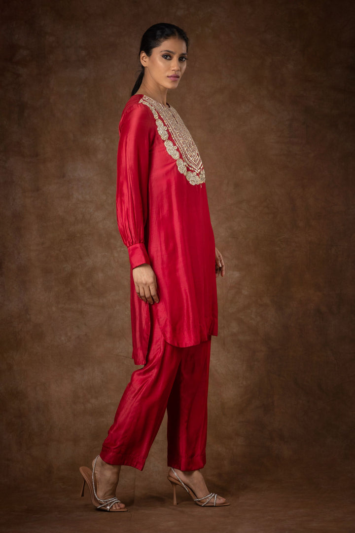 Rose Embroidered Kurta & Pants